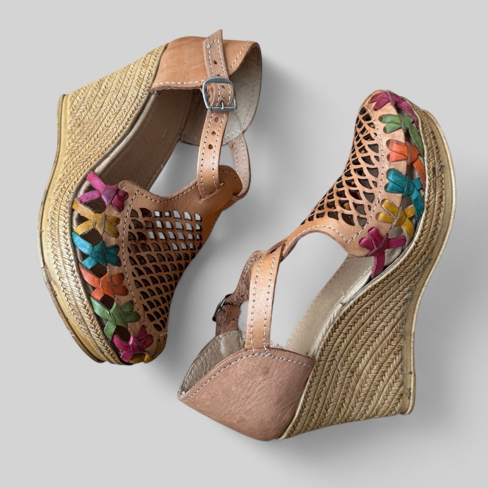 🔥MOVING SALE🔥 Women’s Mexican Handmade Leather Wedges